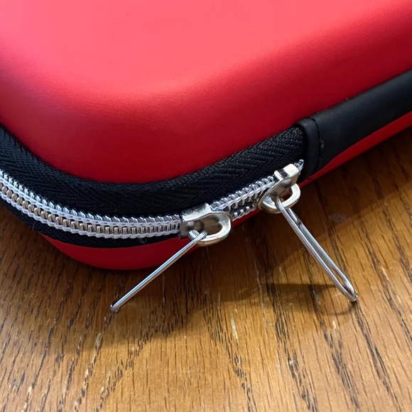 Marvel’s ‘The Avengers’ Nintendo Switch case - Picture 2 of 5